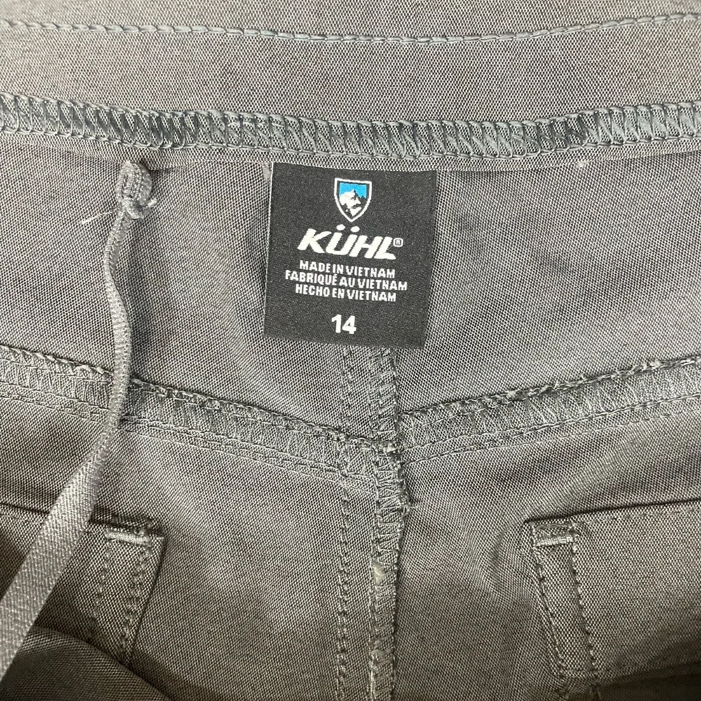 EUC Kuhl Charcoal Gray Shorts (H) - Picture 7 of 12